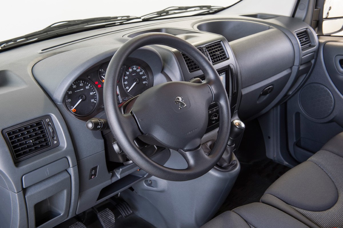 Nuevas Peugeot Partner y Expert Office, conectados en todo momento