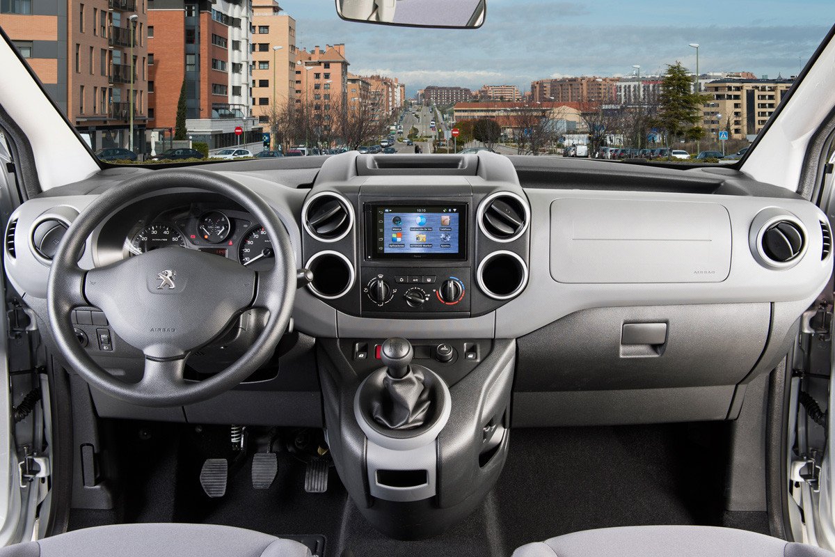 Nuevas Peugeot Partner y Expert Office, conectados en todo momento