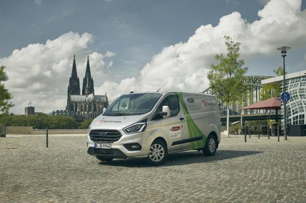 El Ford Transit se mueve con combustible ecológico hecho con aceite de cocina