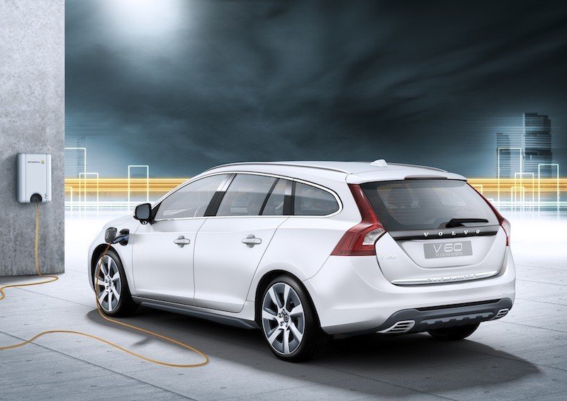 Volvo confirma su V60 híbrido enchufable para 2012