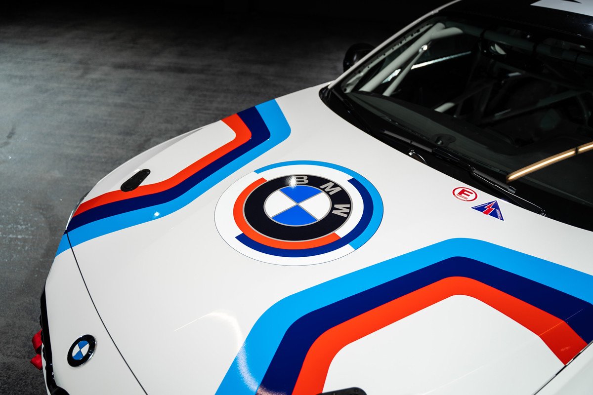 BMW España crea su equipo de competición con JM de los Milagros y Nerea Martí