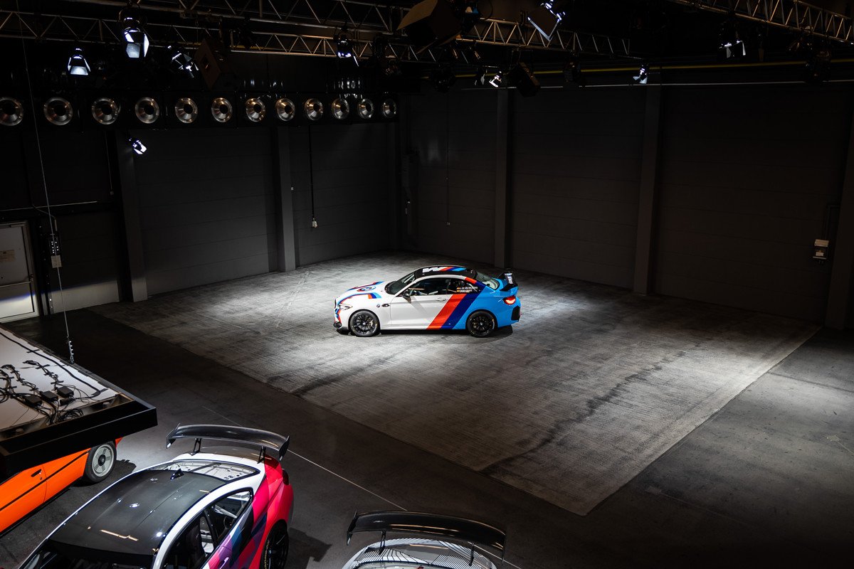 BMW España crea su equipo de competición con JM de los Milagros y Nerea Martí