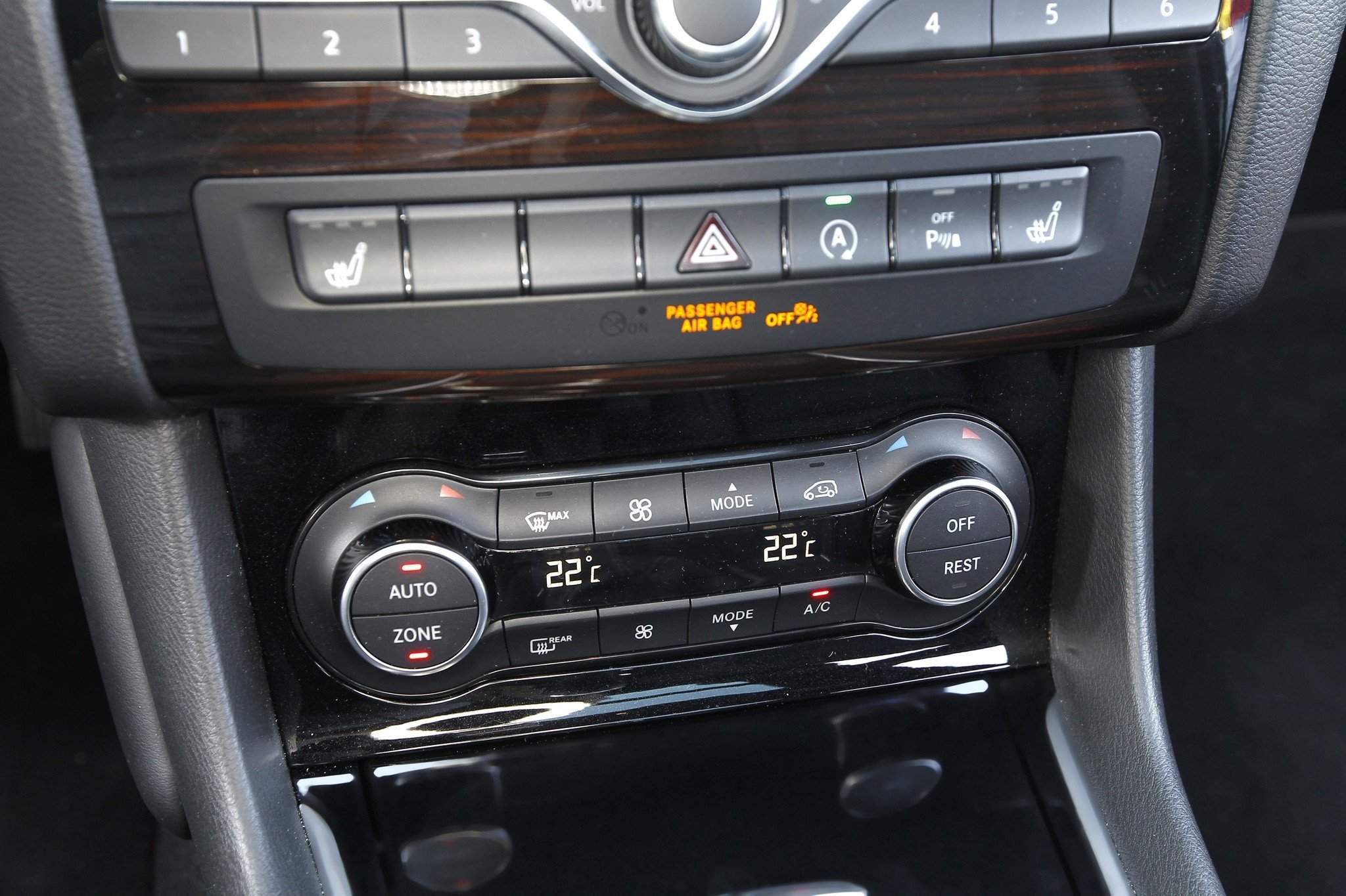Prueba Infiniti Q30 1.5 dCi, lujo accesible