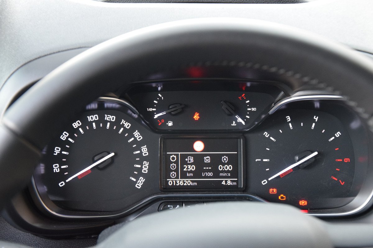 Prueba y opinión del Toyota Proace City Verso: un monovolumen muy capaz