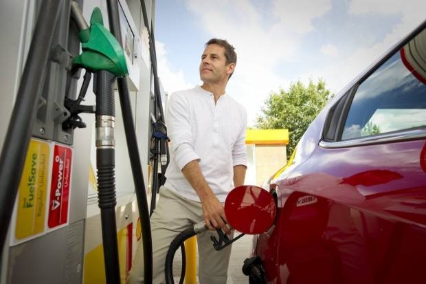 Se aproxima otra subida de los precios de la gasolina y el diésel