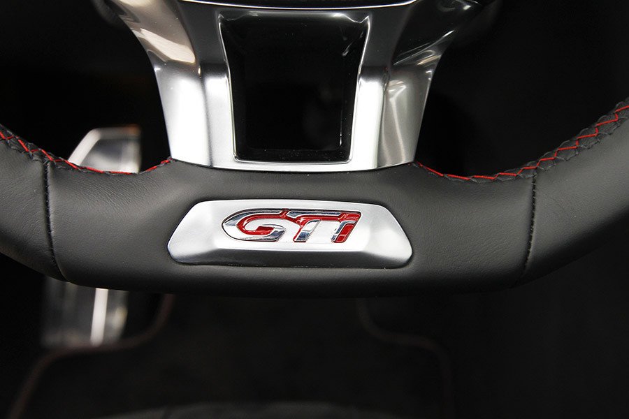 Prueba: Peugeot 308 GTi, el más fiero de la gama