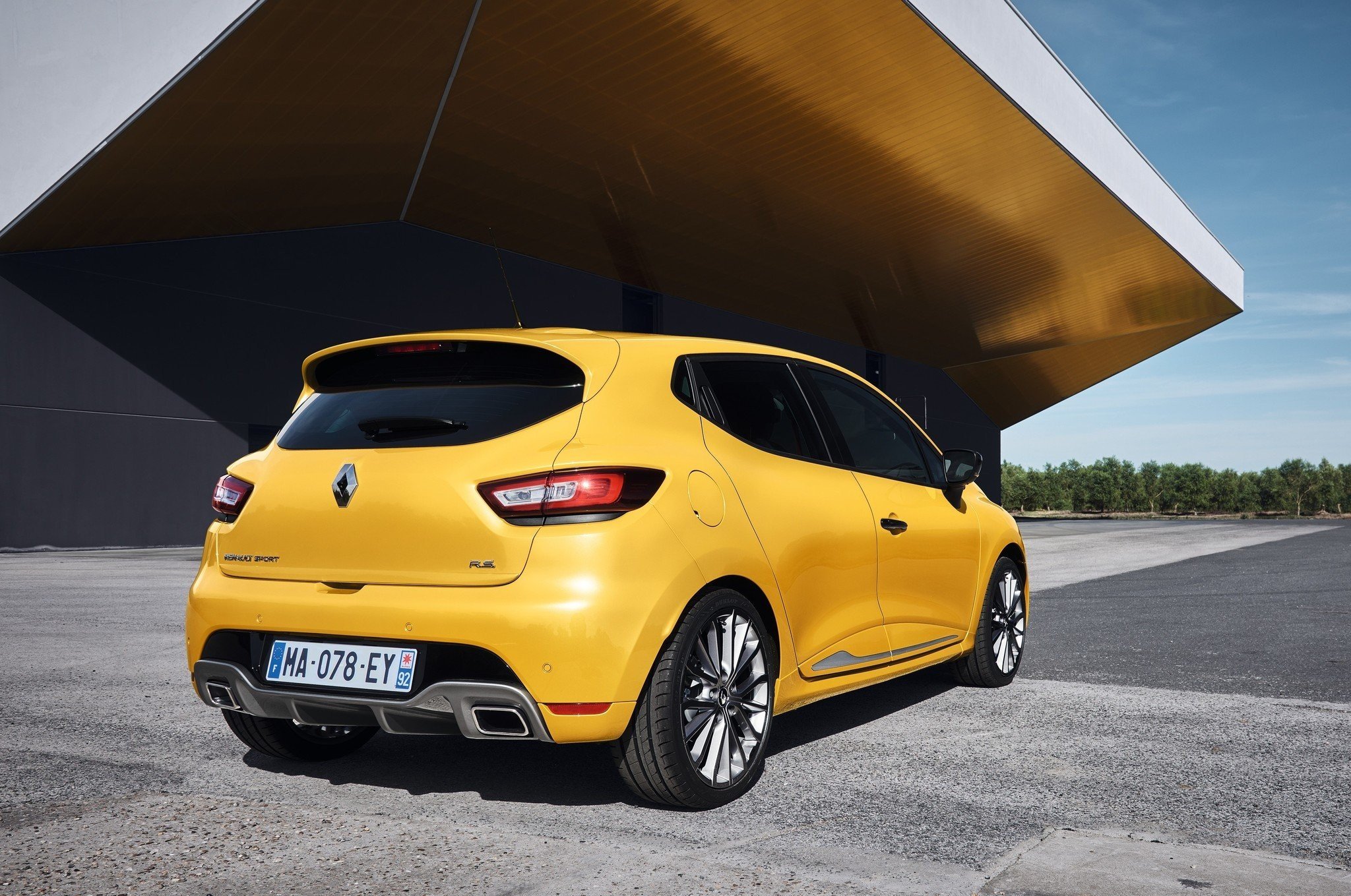 Nuevo Renault Clio 2016: Gama, equipamiento y precios para España