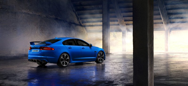 Jaguar XFR-S: el felino afila sus garras