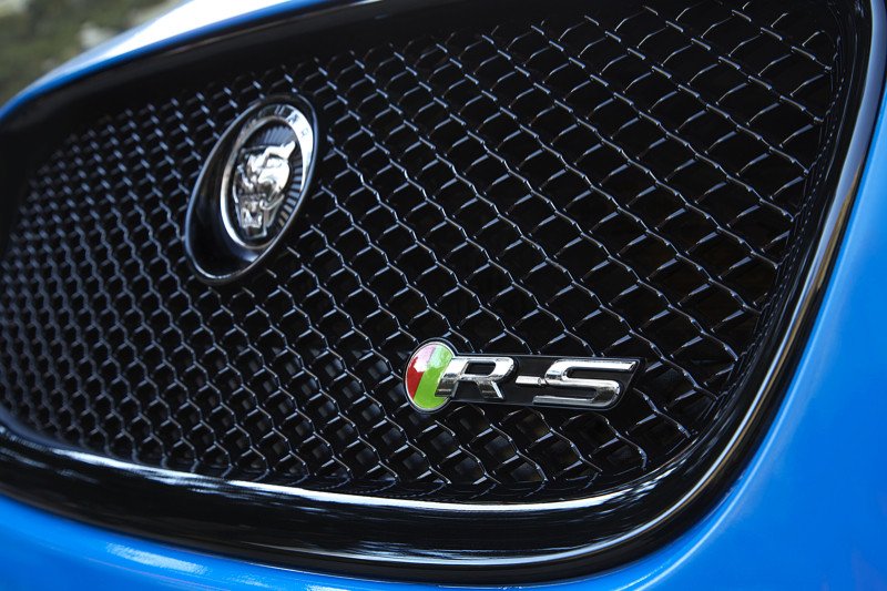Jaguar XFR-S: el felino afila sus garras