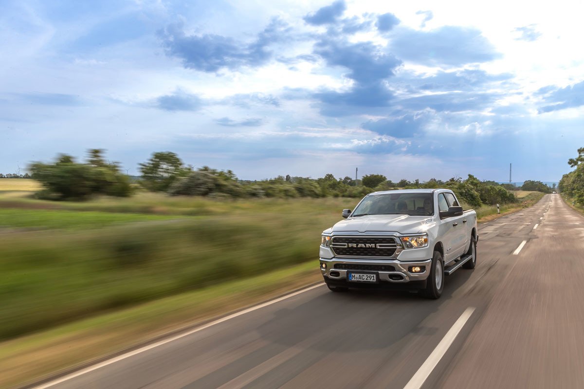 Ya se puede comprar un RAM 1500 con etiqueta Eco en España: así es la pick-up ecológica