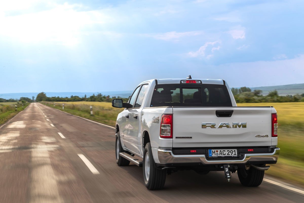 Ya se puede comprar un RAM 1500 con etiqueta Eco en España: así es la pick-up ecológica