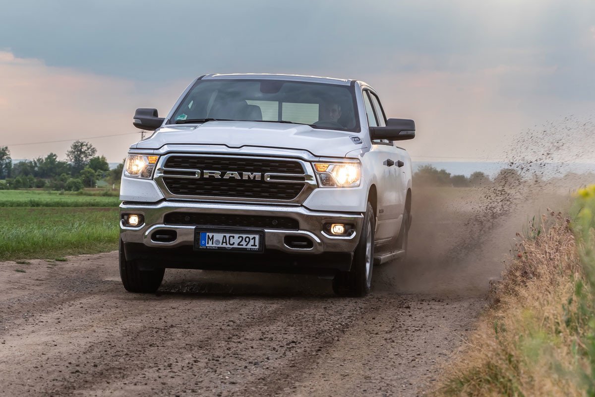 Ya se puede comprar un RAM 1500 con etiqueta Eco en España: así es la pick-up ecológica