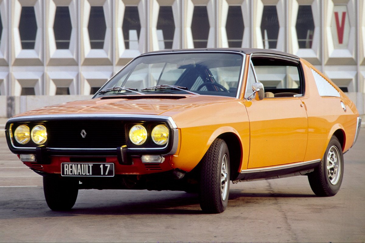 Renault R17