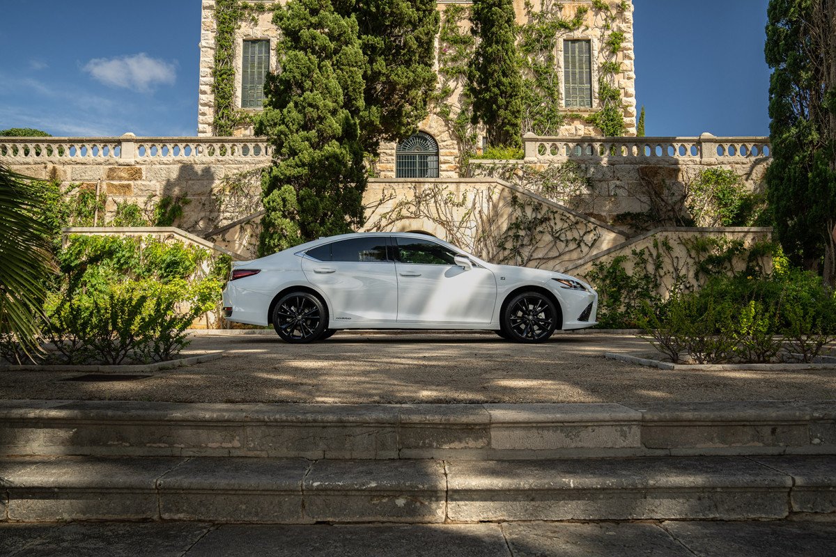 Prueba del nuevo Lexus ES: cómo va, opinión y precios 