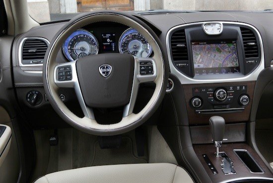 Prueba: Lancia Thema y Lancia Voyager