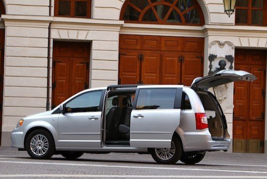 Prueba: Lancia Thema y Lancia Voyager