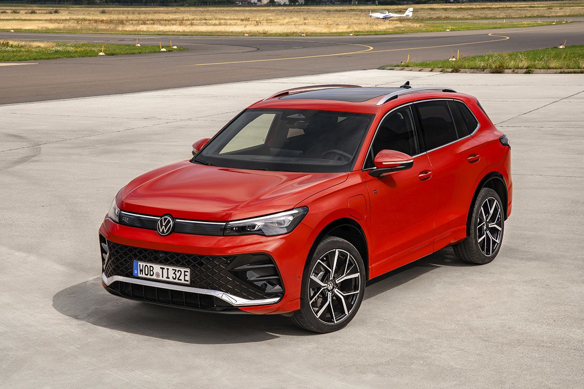 Top 10 coches híbridos enchufables con más autonomía eléctrica en 2025