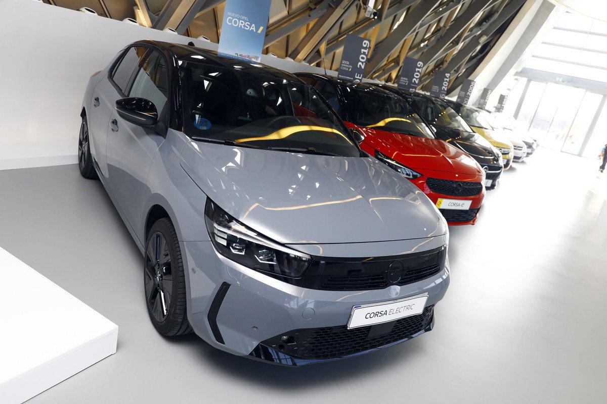 Opel exhibe su último prototipo Experimental en el Mobility City de Zaragoza