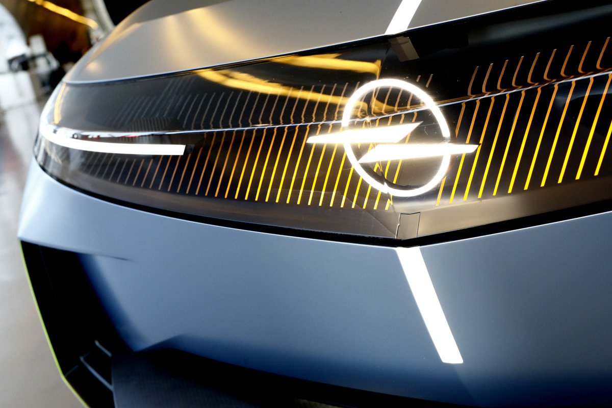 Opel exhibe su último prototipo Experimental en el Mobility City de Zaragoza