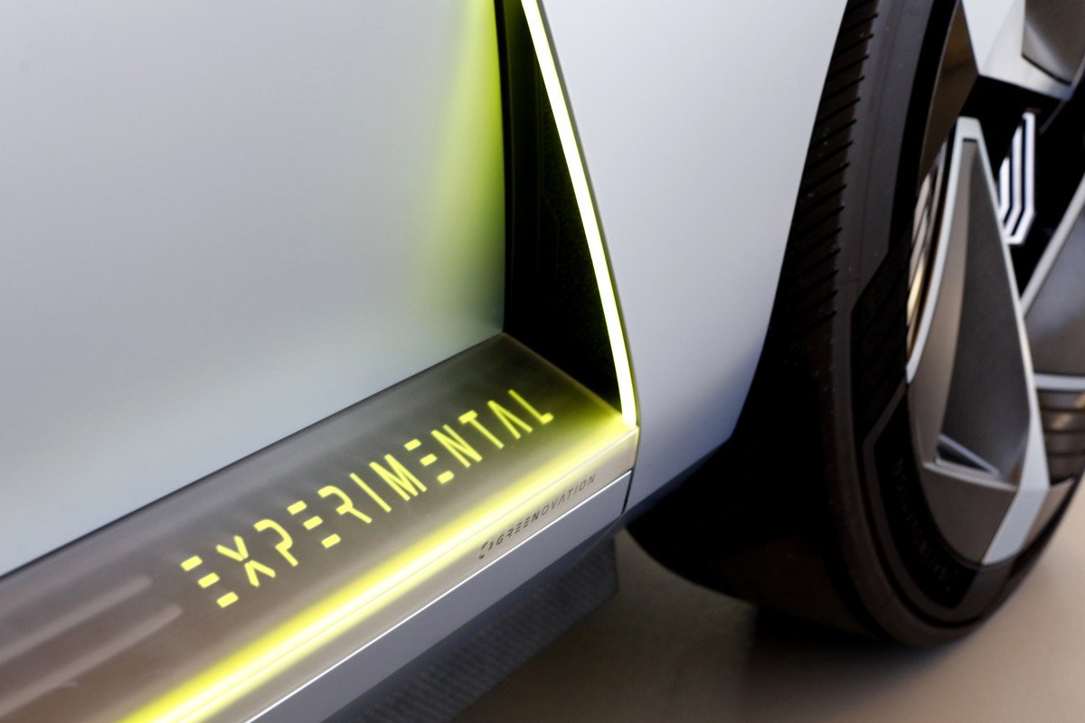 Opel exhibe su último prototipo Experimental en el Mobility City de Zaragoza