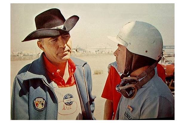 Muere Carroll Shelby, leyenda del motor y creador del Cobra