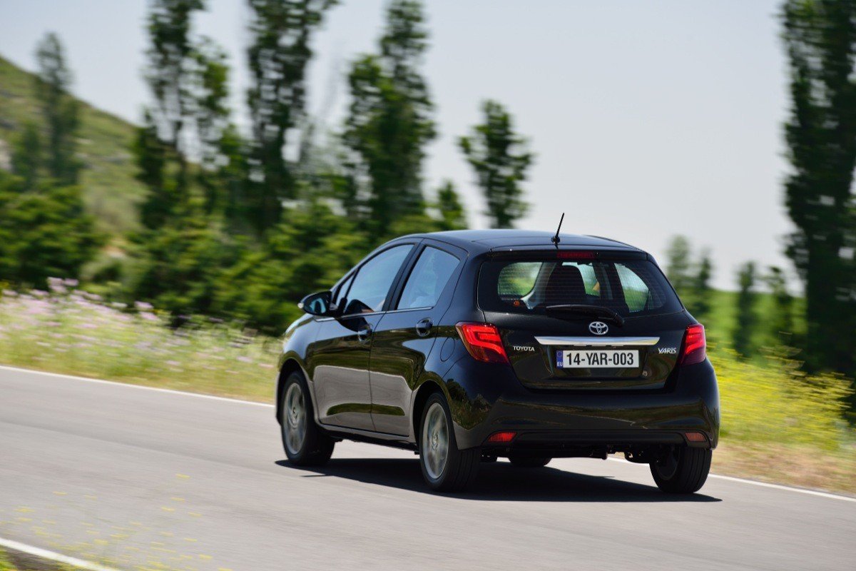 Presentación y prueba del nuevo Toyota Yaris 2015