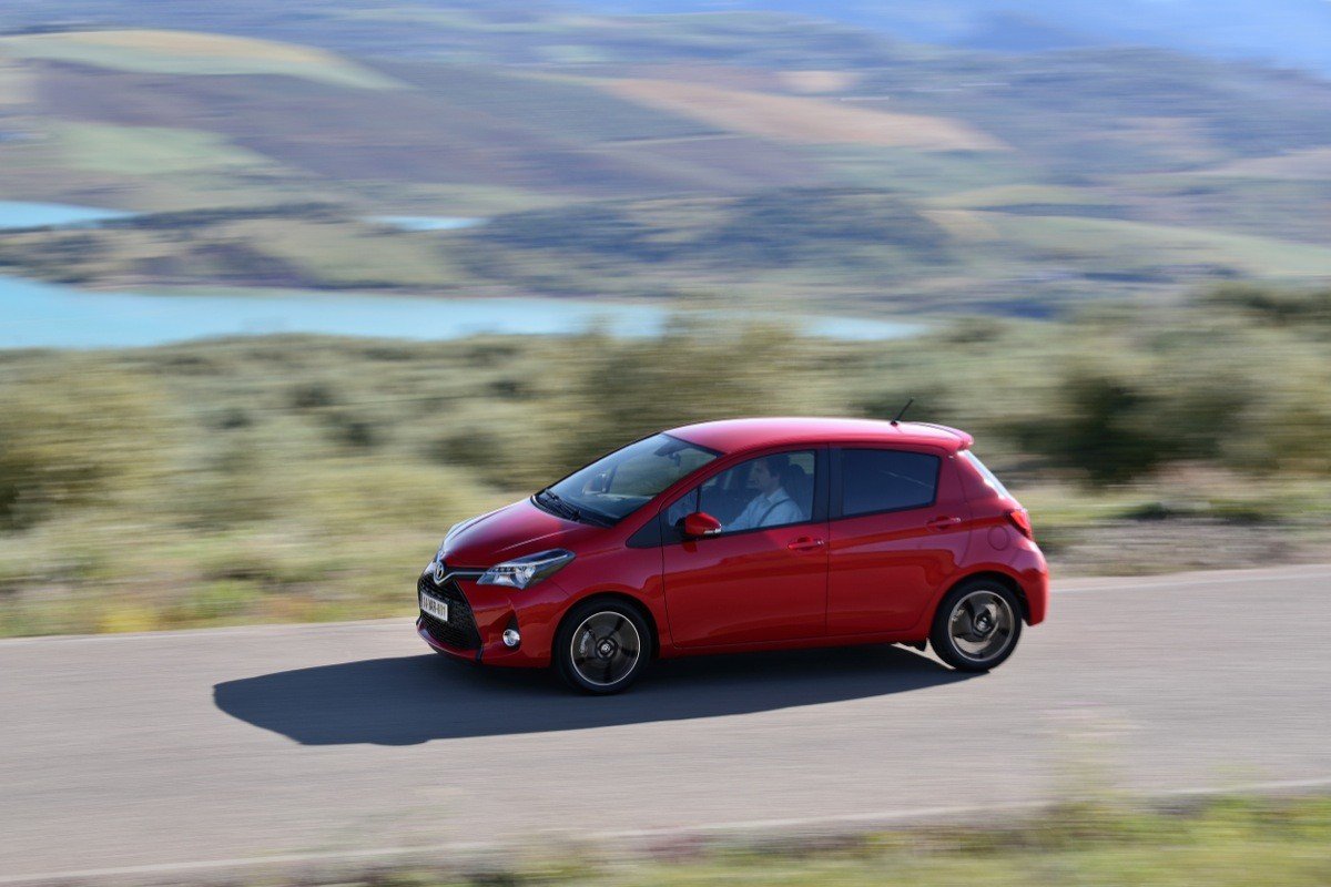 Presentación y prueba del nuevo Toyota Yaris 2015