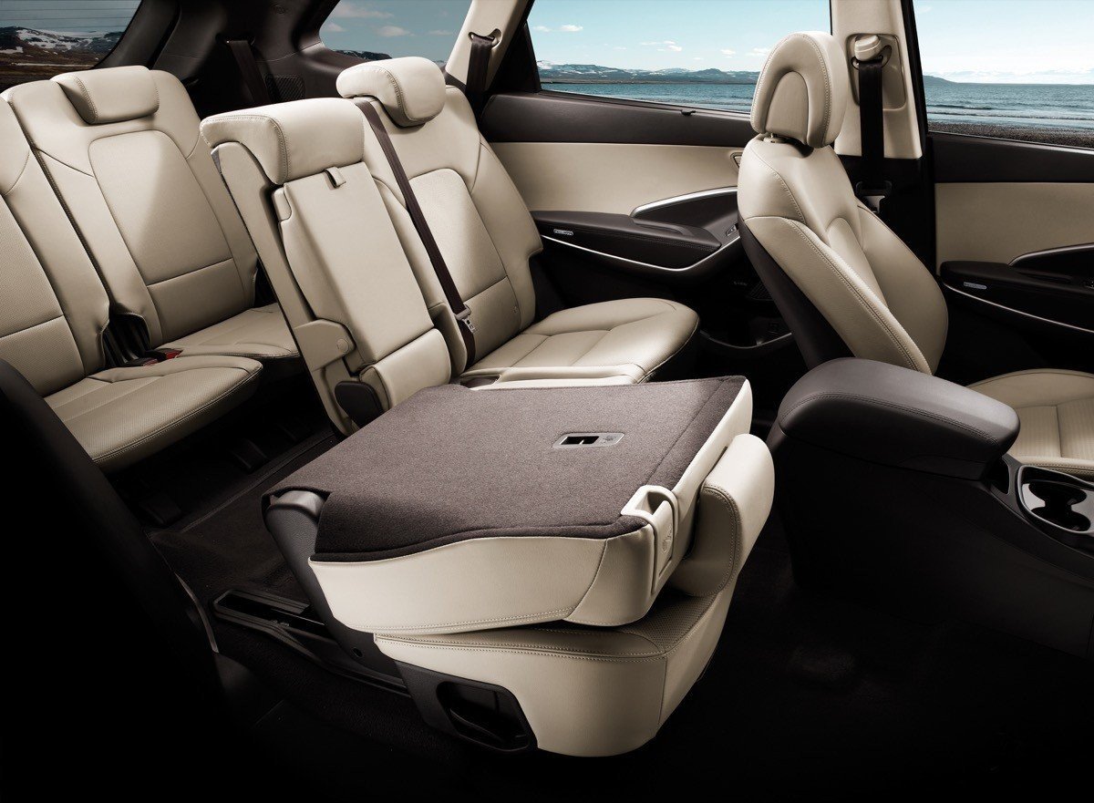 Nuevo Hyundai Grand Santa Fe 2017: nueva imagen y más equipamiento