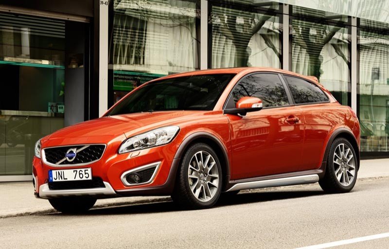 Volvo C30 2010, renovación sin riesgos