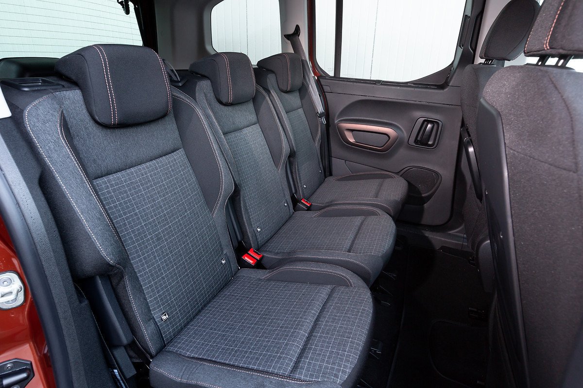 Prueba Peugeot Rifter Long, gran siete plazas