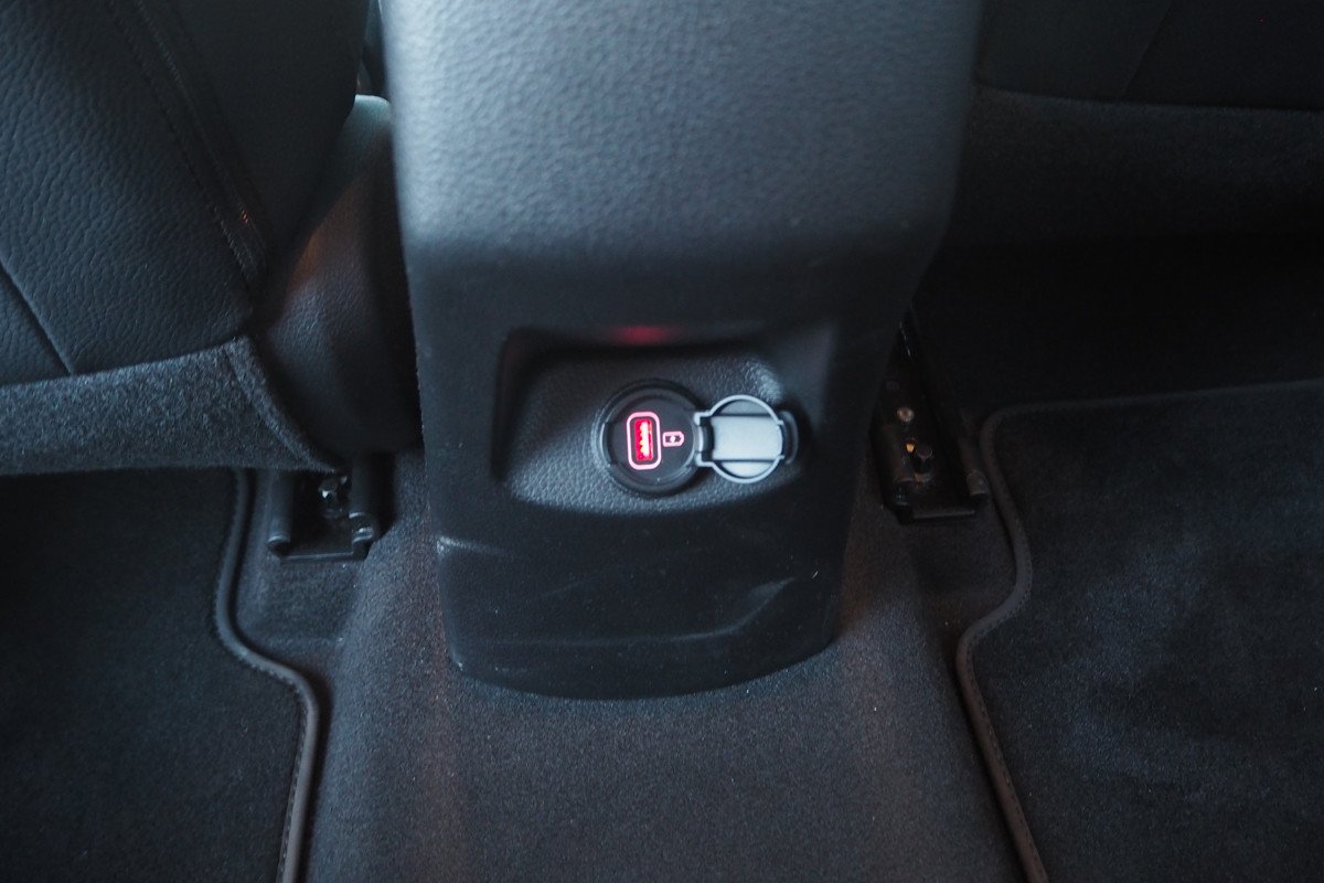 Prueba y opinión del Kia Stonic: precio, comportamiento y comparativa frente al Rio