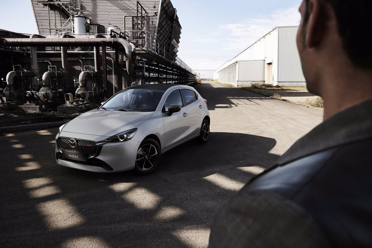 Mazda 2