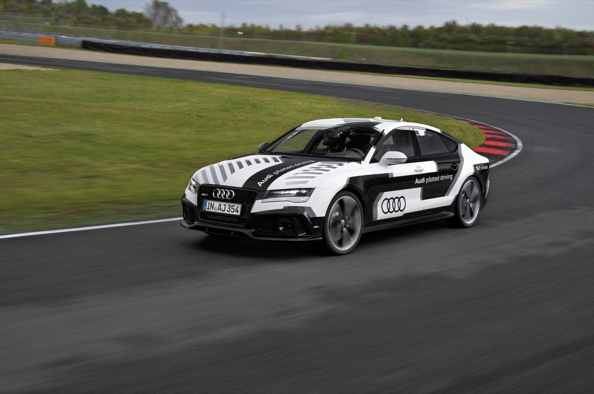 Audi RS 7 piloted driving concept: conducción autónoma con carácter deportivo