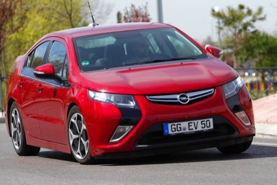 Prueba: Opel Ampera, el coche eléctrico que funciona con gasolina