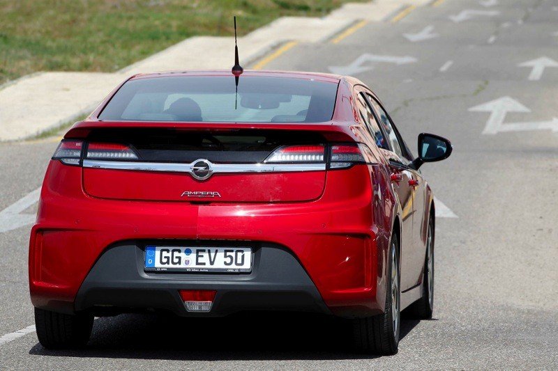 Prueba: Opel Ampera, el coche eléctrico que funciona con gasolina
