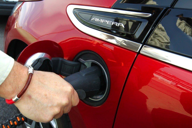 Prueba: Opel Ampera, el coche eléctrico que funciona con gasolina