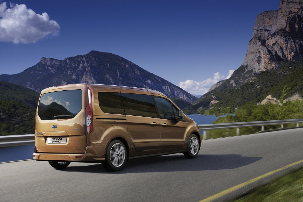 Nuevo Ford Tourneo Connect, escapando de los comerciales
