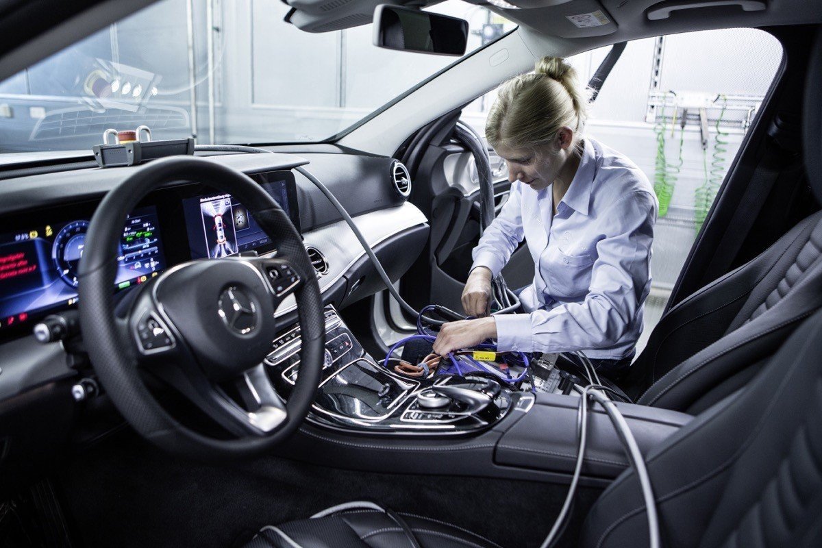 Los nuevos motores de Mercedes para 2017: más potencia y menos consumo