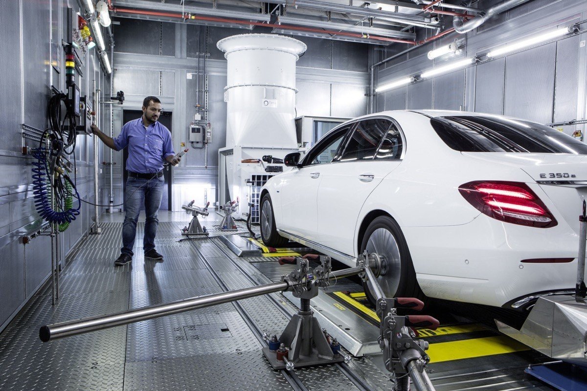 Los nuevos motores de Mercedes para 2017: más potencia y menos consumo