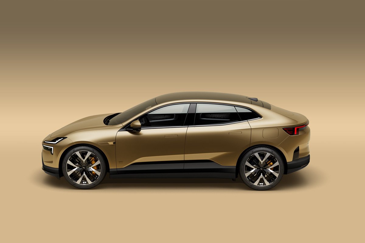 Polestar 4