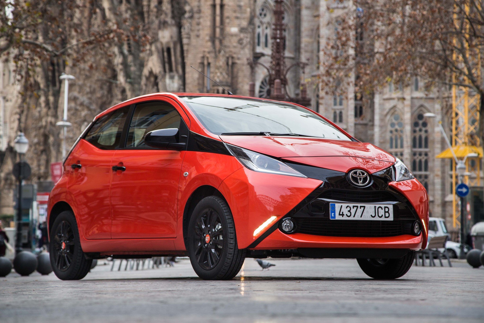 Prueba del nuevo Toyota AYGO: ya disponible por 100 euros al mes