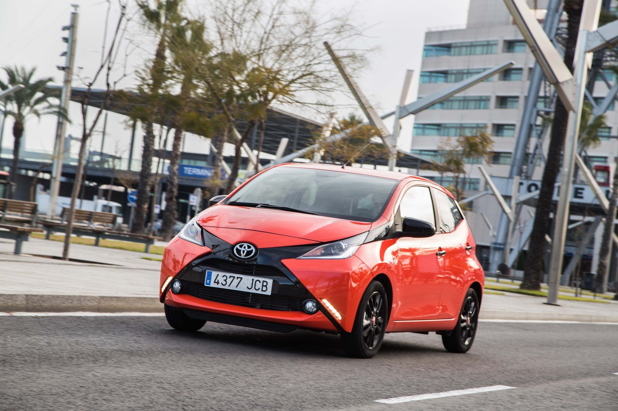 Prueba del nuevo Toyota AYGO: ya disponible por 100 euros al mes