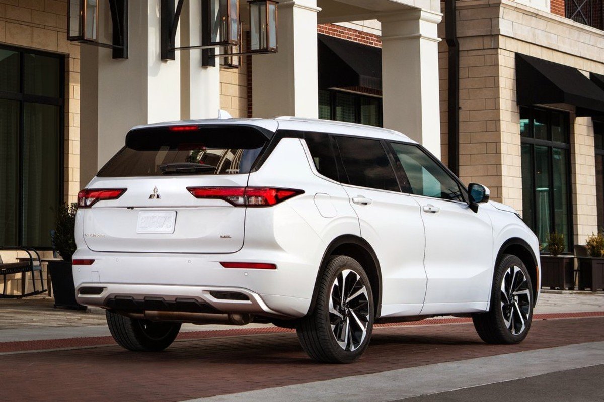 Mitsubishi Outlander PHEV