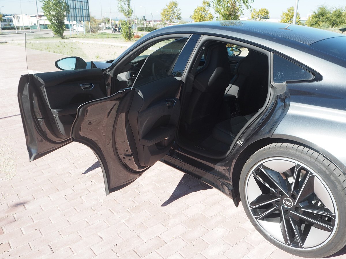 Prueba y opinión del Audi RS e-tron GT: precio, interior y autonomía real