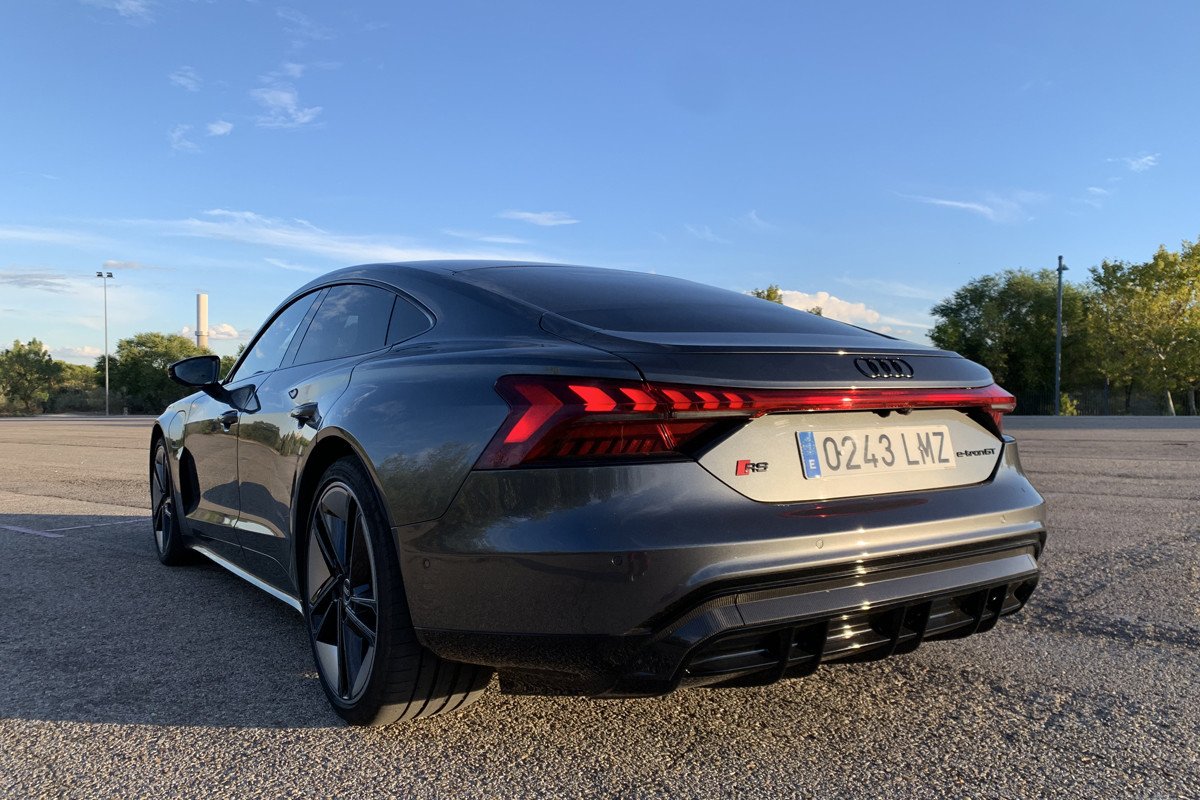 Prueba y opinión del Audi RS e-tron GT: precio, interior y autonomía real