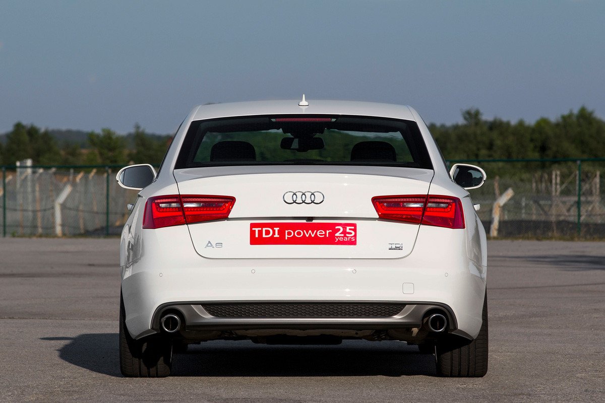 Audi A6 TDI Concept: biturbo y eléctrico