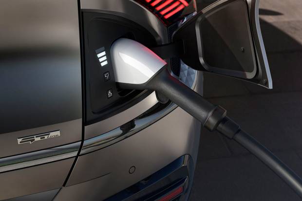 Kia invierte en energía verde para cargar sus coches eléctricos