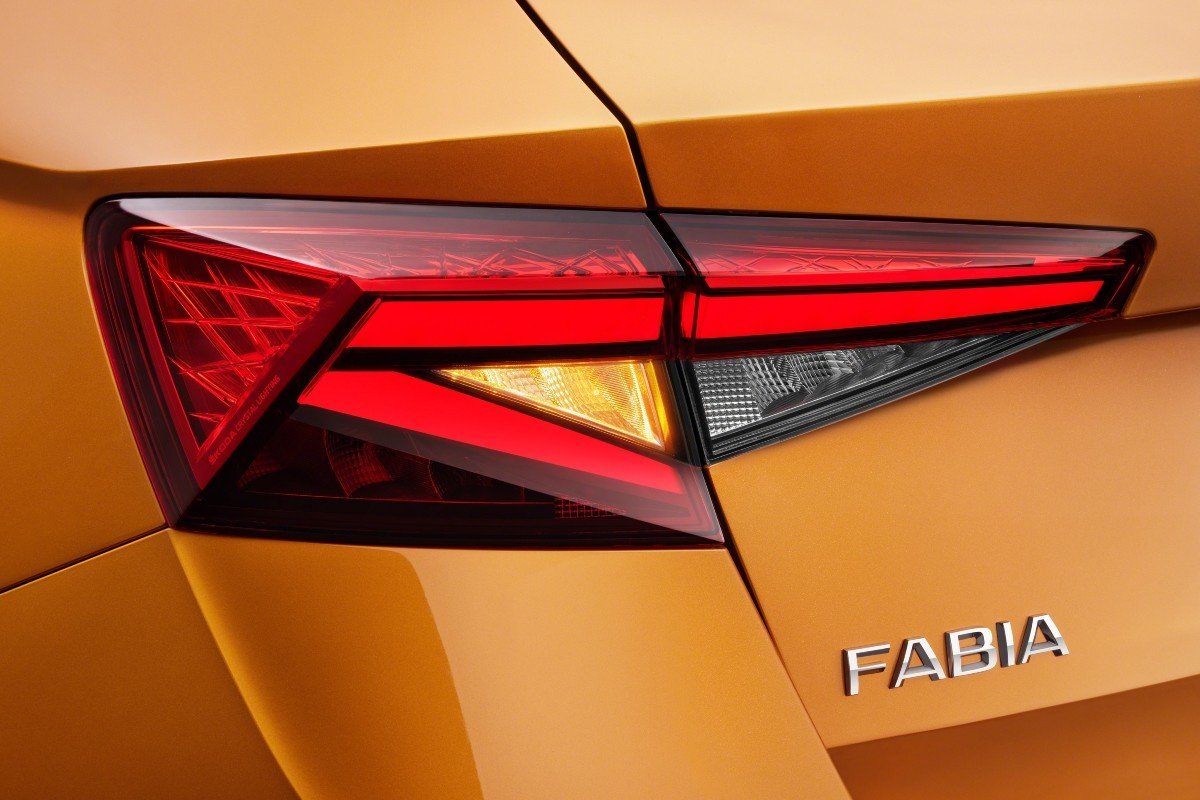 Así es el nuevo Skoda Fabia 2021: más habitable y tecnológico que nunca