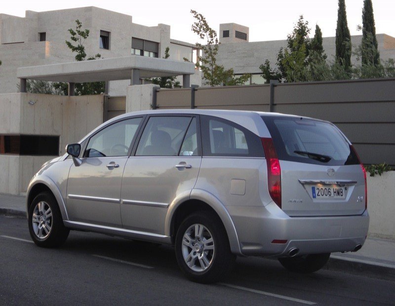 Prueba: Tata Aria, el monovolumen con aspiraciones de SUV