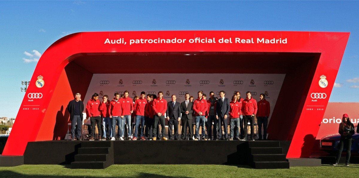 Audi entrega los nuevos coches al Real Madrid para la temporada 2013/14